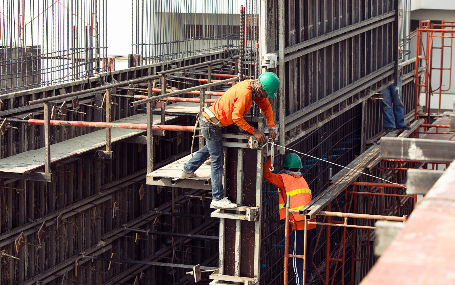 Prepare for a Smooth Transition: 5 Best Practices for Migrating Your Business Data to New Software