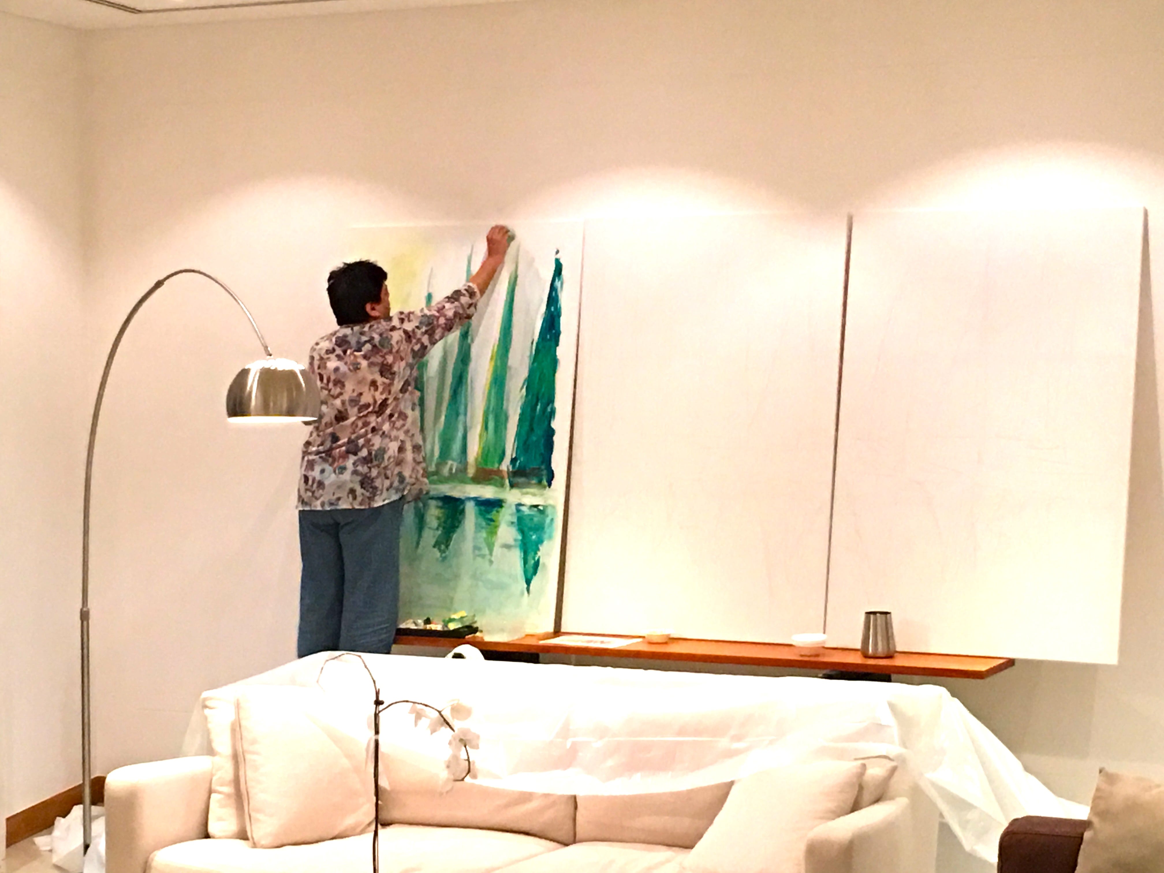 The making of a painting and a label