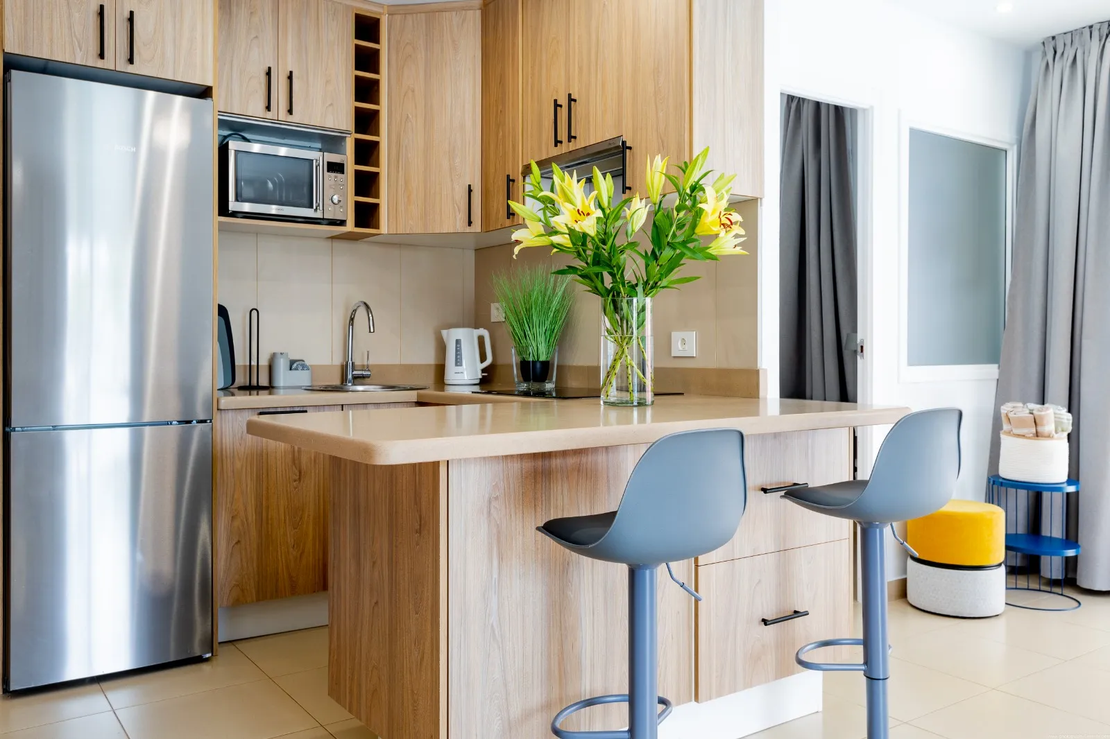 photo of the kitchen