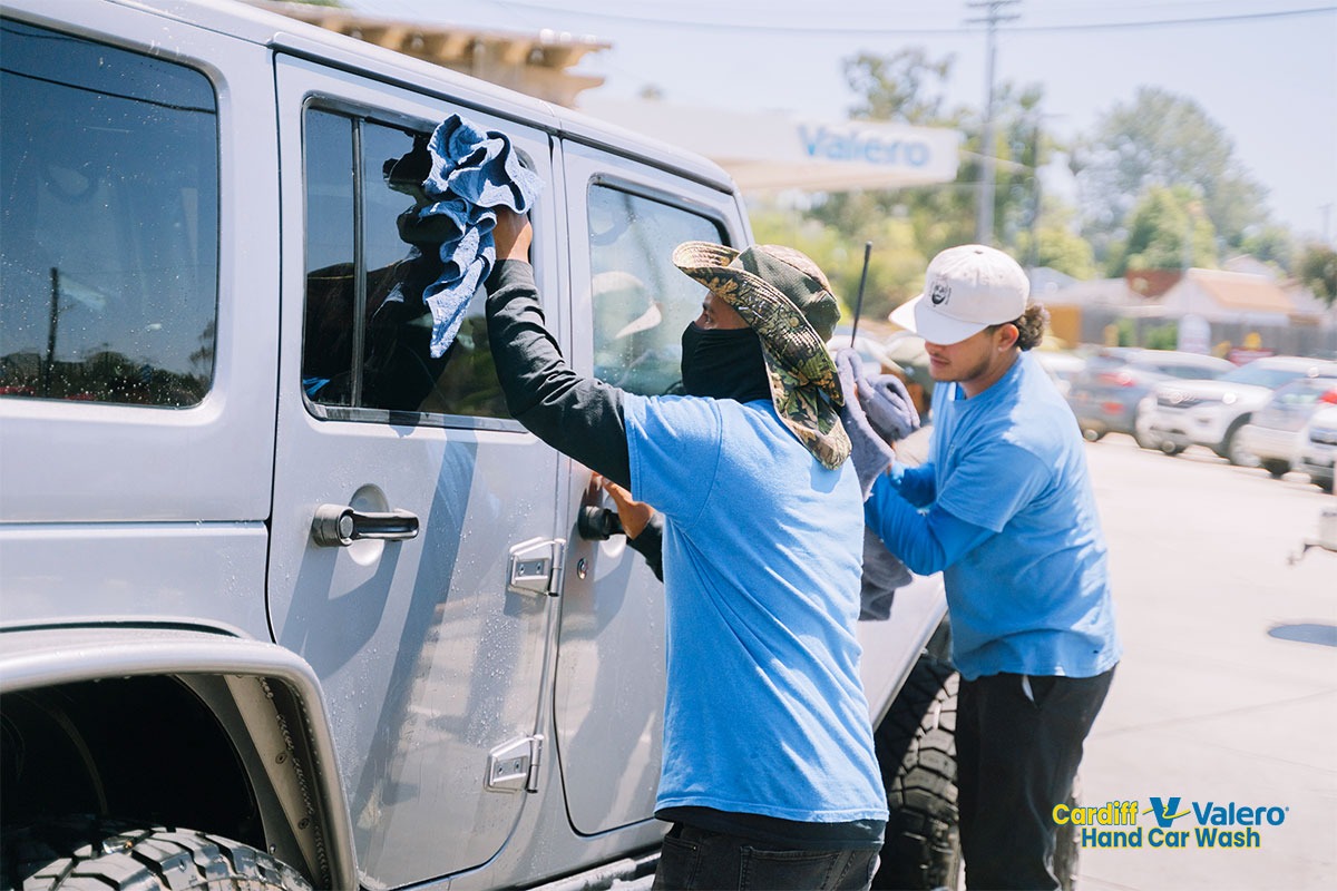 The Best Hand Car Wash Option for Del Mar Drivers: Cardiff Car Wash