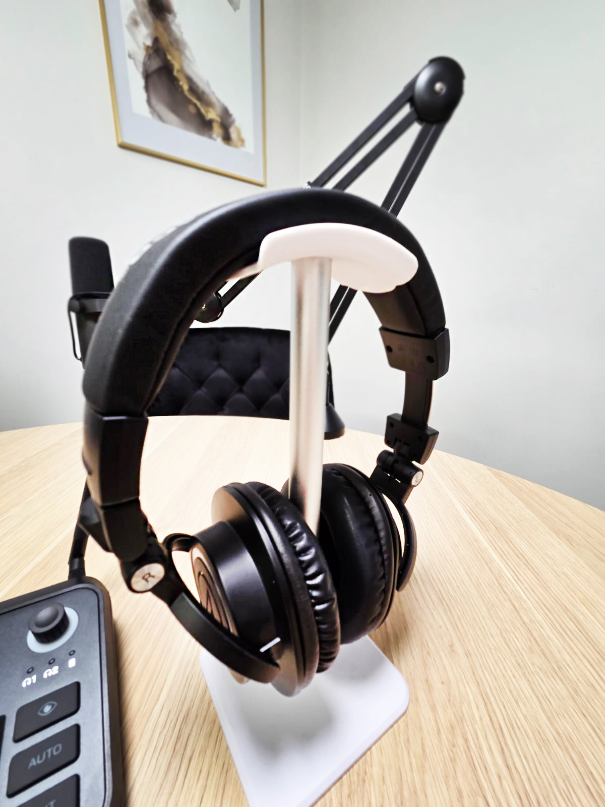 [digital project] image of a graphic design on a billboard (for a graphic design studio)