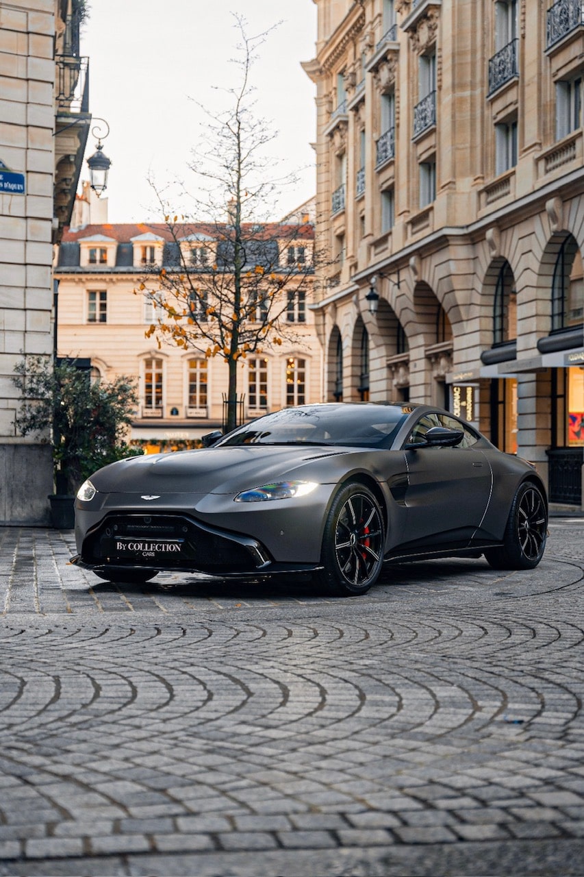 Aston martin vantage