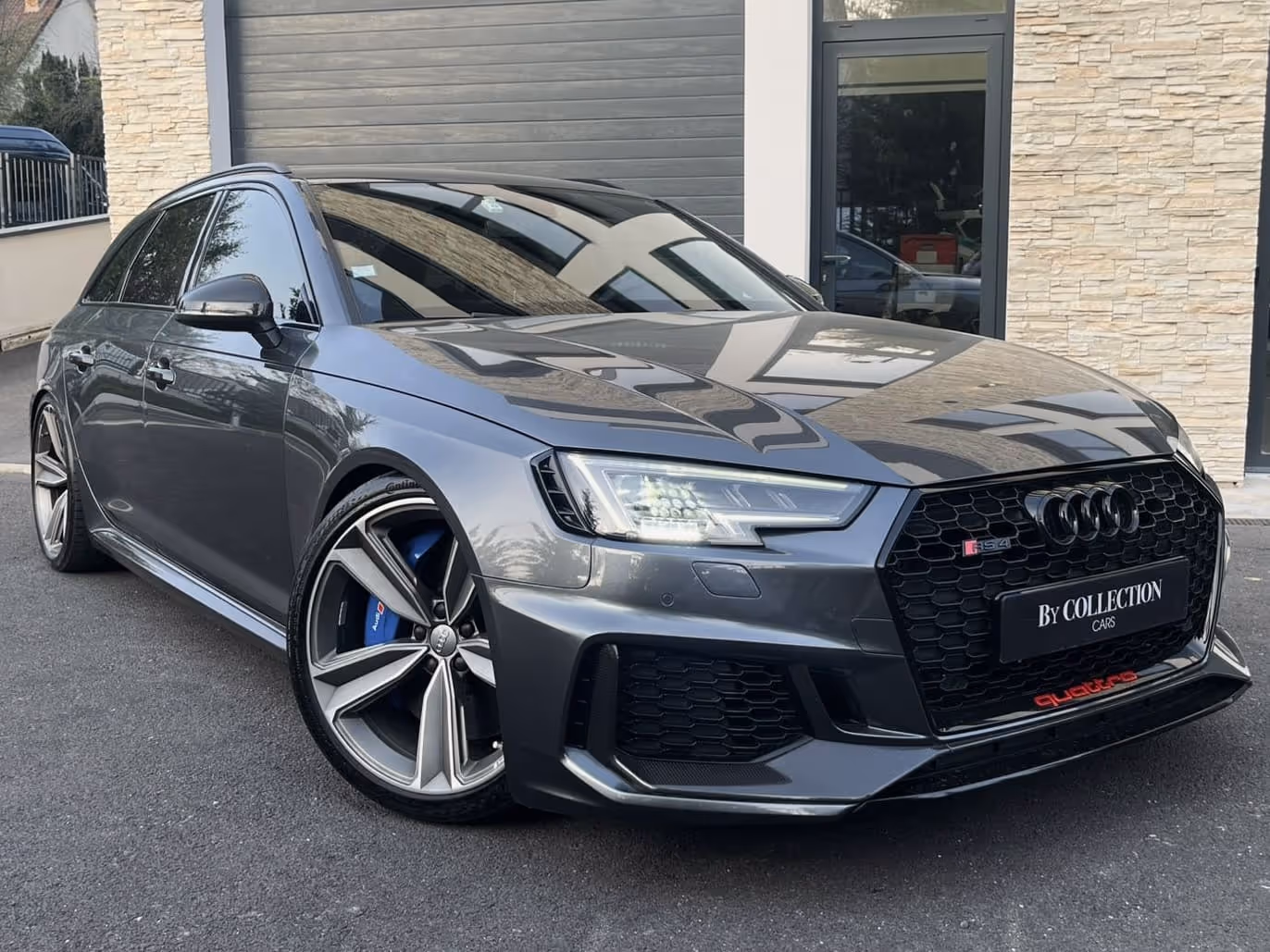 Audi RS4 Avant B9