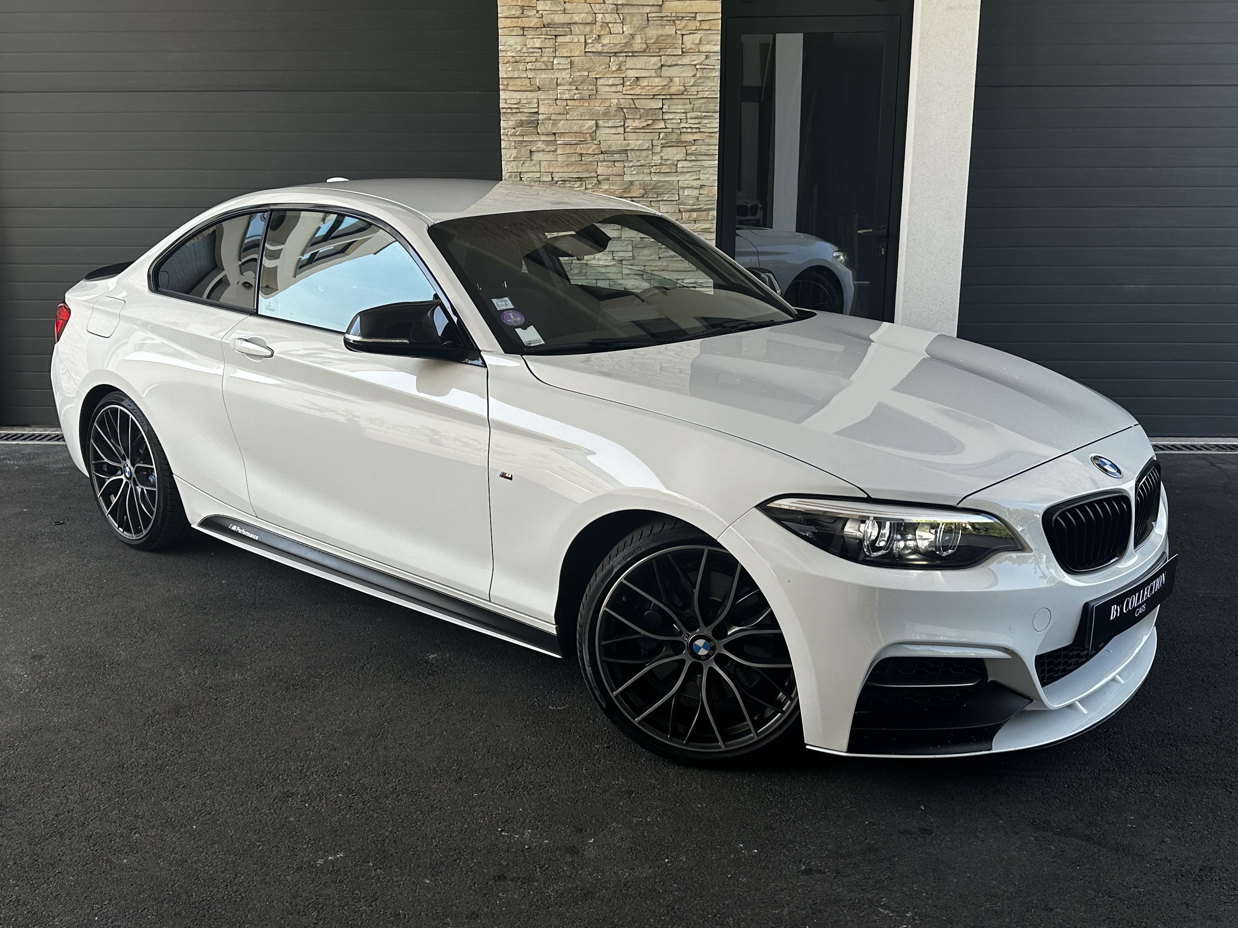 BMW M240i M PERFORMANCE