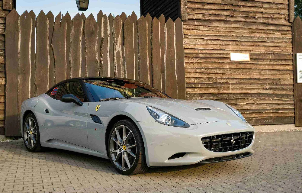 Ferrari California sportwagen verkopen via Autoinkoopspecialist.nl