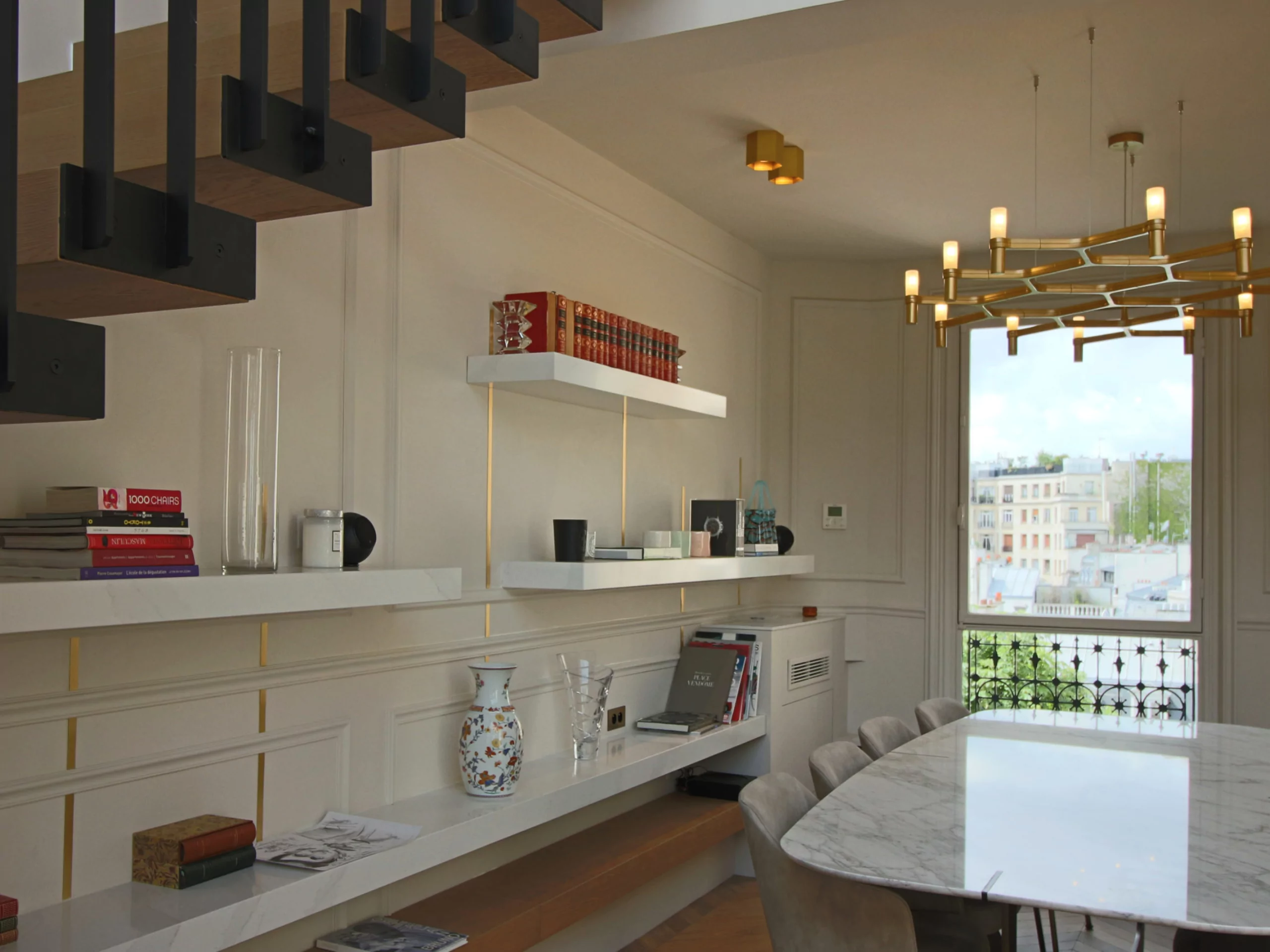 Aménagement intérieur – Cuisine ouverte moderne sous verrière – Projet Lalo CTEG