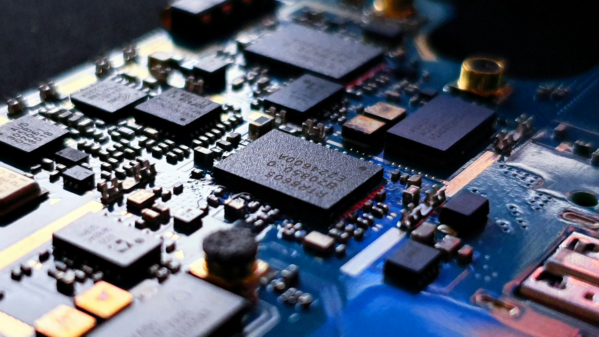 IoT Device Security: Architecting Robust Defenses in the Electronics Sector