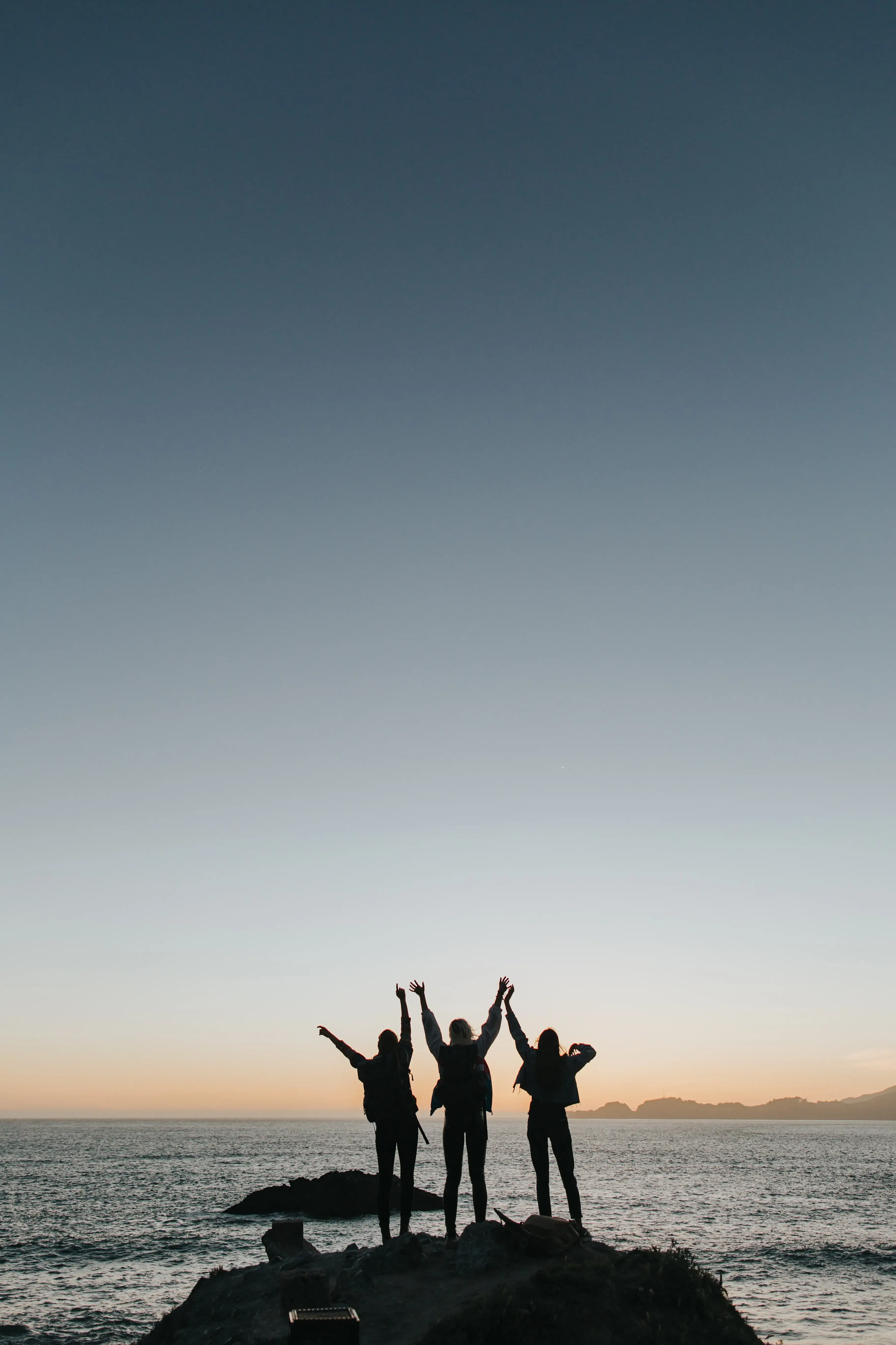 team picture silhouette