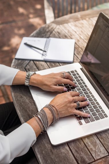 How to Create and Maintain Evergreen Content