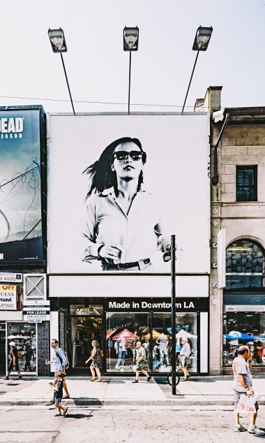 Using Facebook with Traditional Advertising Methods