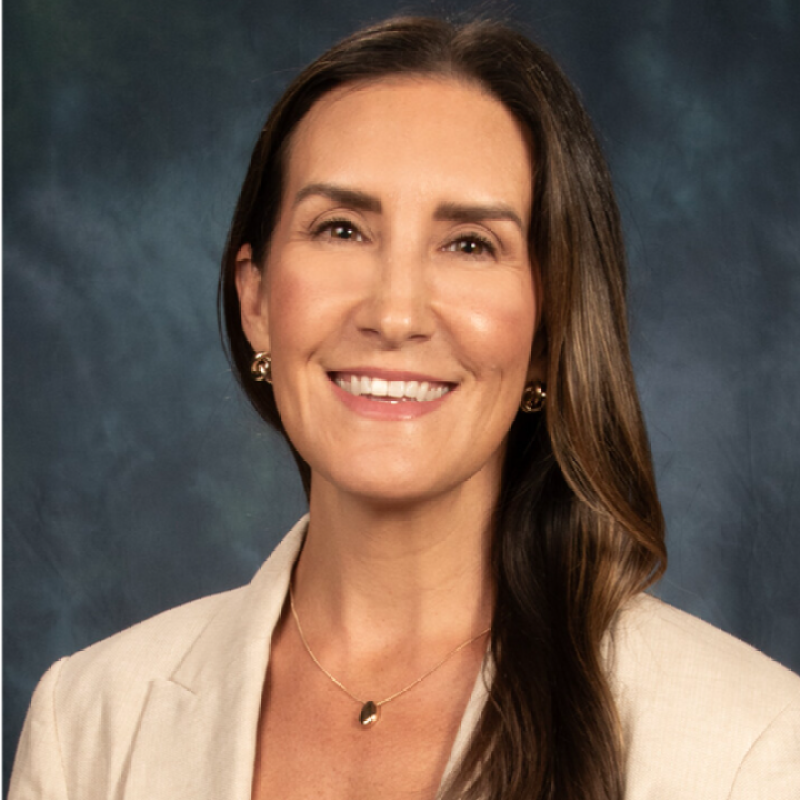 Leslie Rostermundt headshot