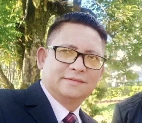 Dr. Rodolfo D De Guia