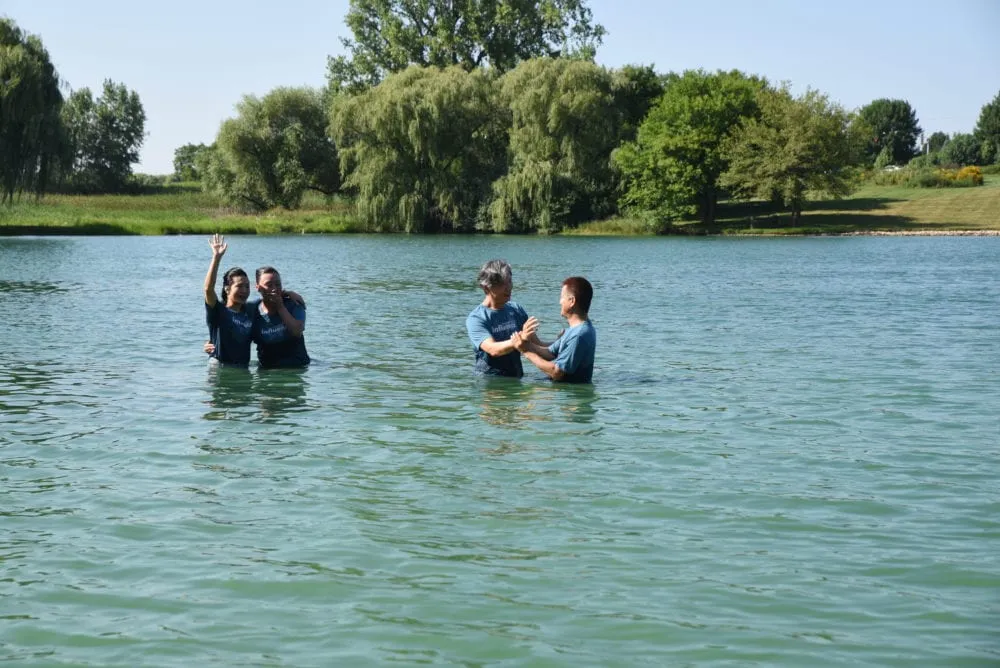 Leaders Ask to be Baptized Immediately After the Summit