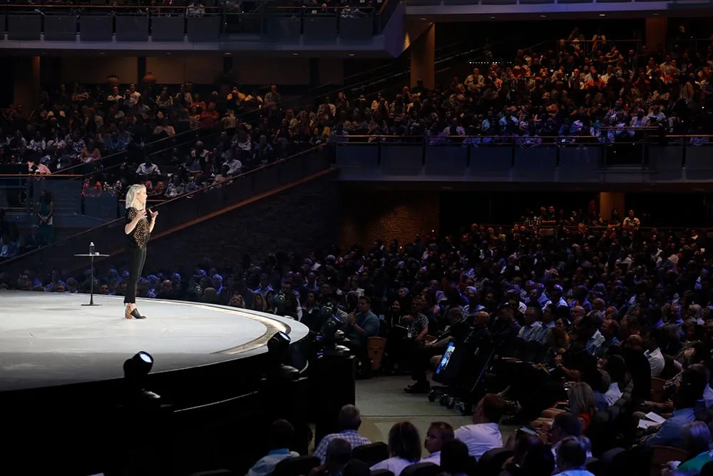 Liz Bohannon speaks at The Global Leadership Summit 2019 on the main stage.