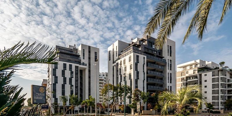 LIYA GARDENS • הרצליה הירוקה | פרויקטים מאוכלסים | רם אדרת