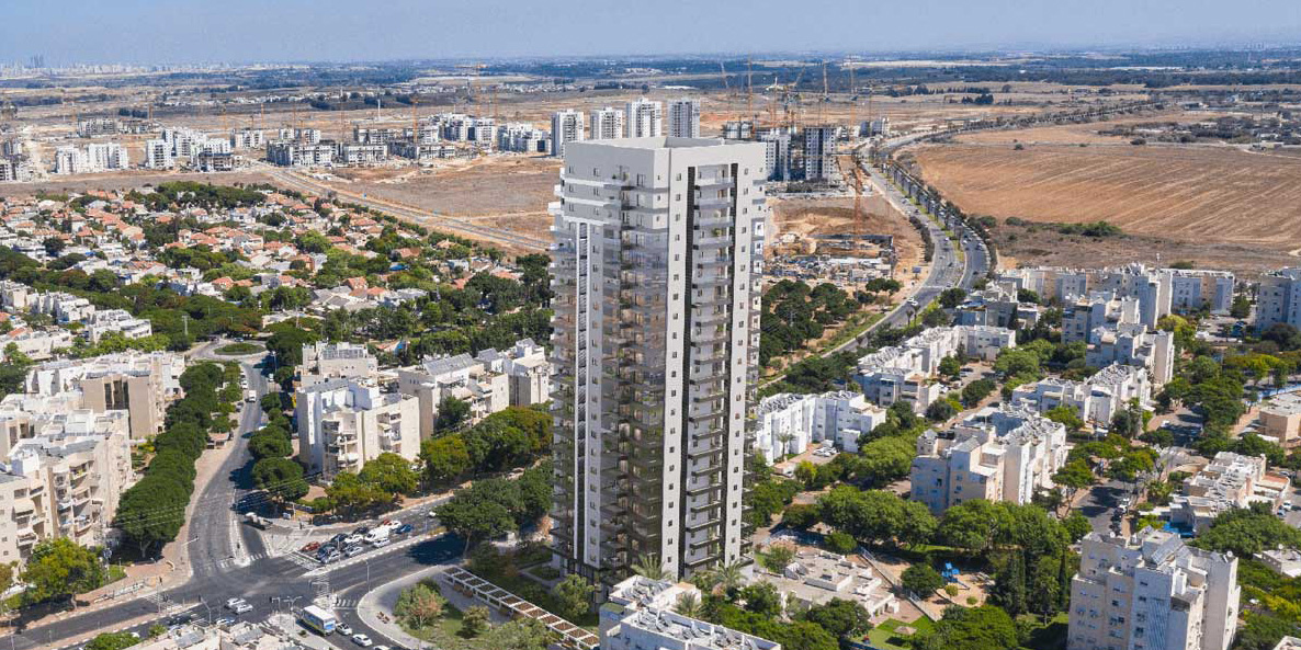 אדרת באשקלון