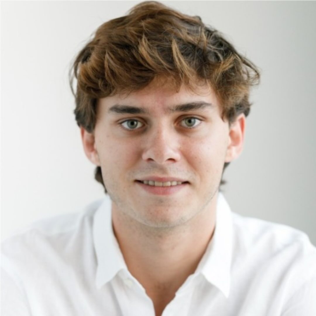 Headshot photo of Eugenio