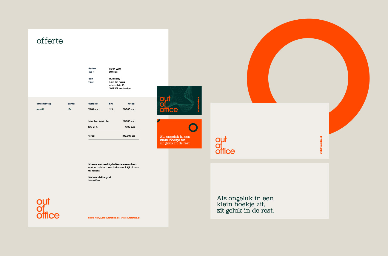 Visuele huisstijl met logo, kleuren en briefpapier voor Out of Office, merkidentiteit ontwikkeld door Studioplay® voor Marte Kiers.