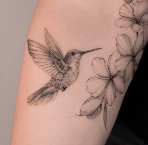 Microrealism Kolibri Tattoo Projekte