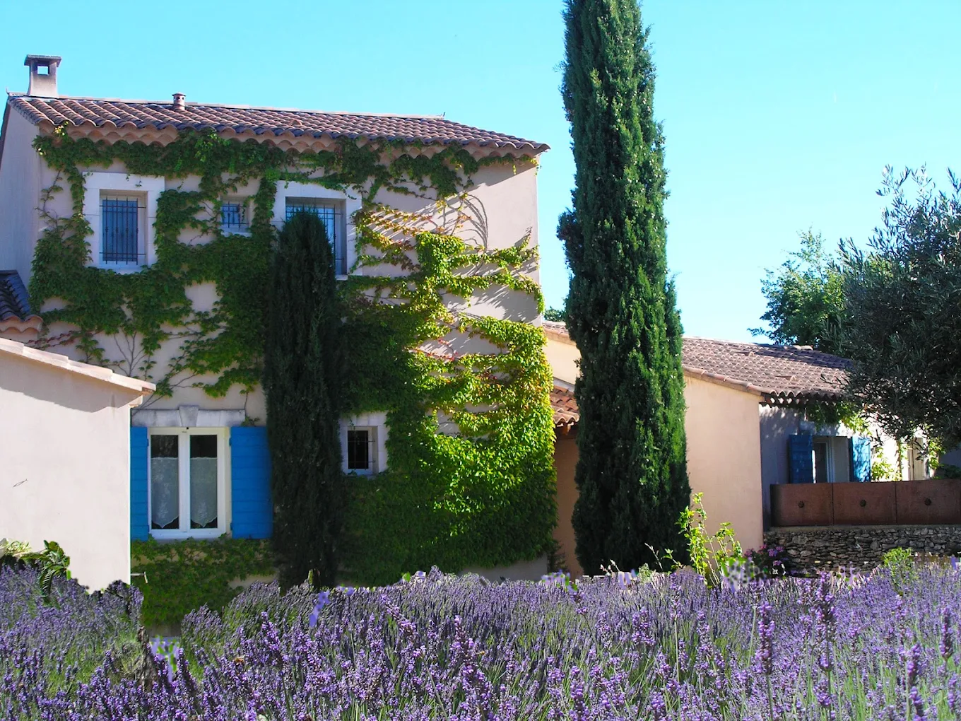 Un hôtel de charme face à la vallée