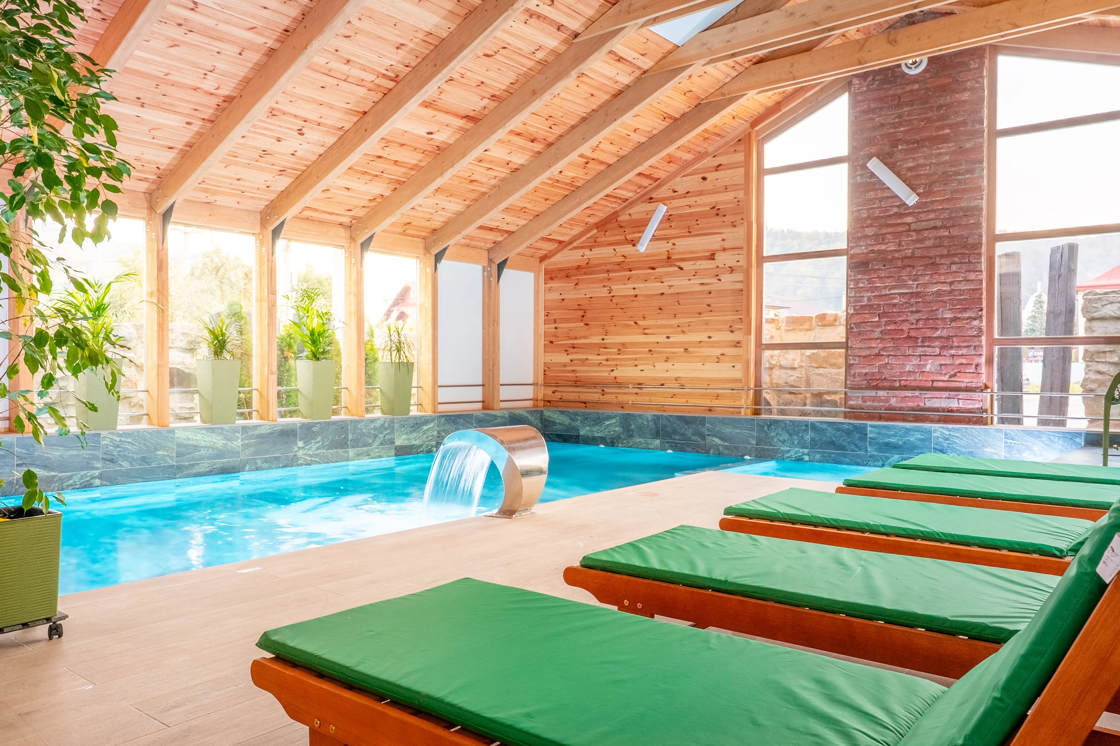 piscina interioara