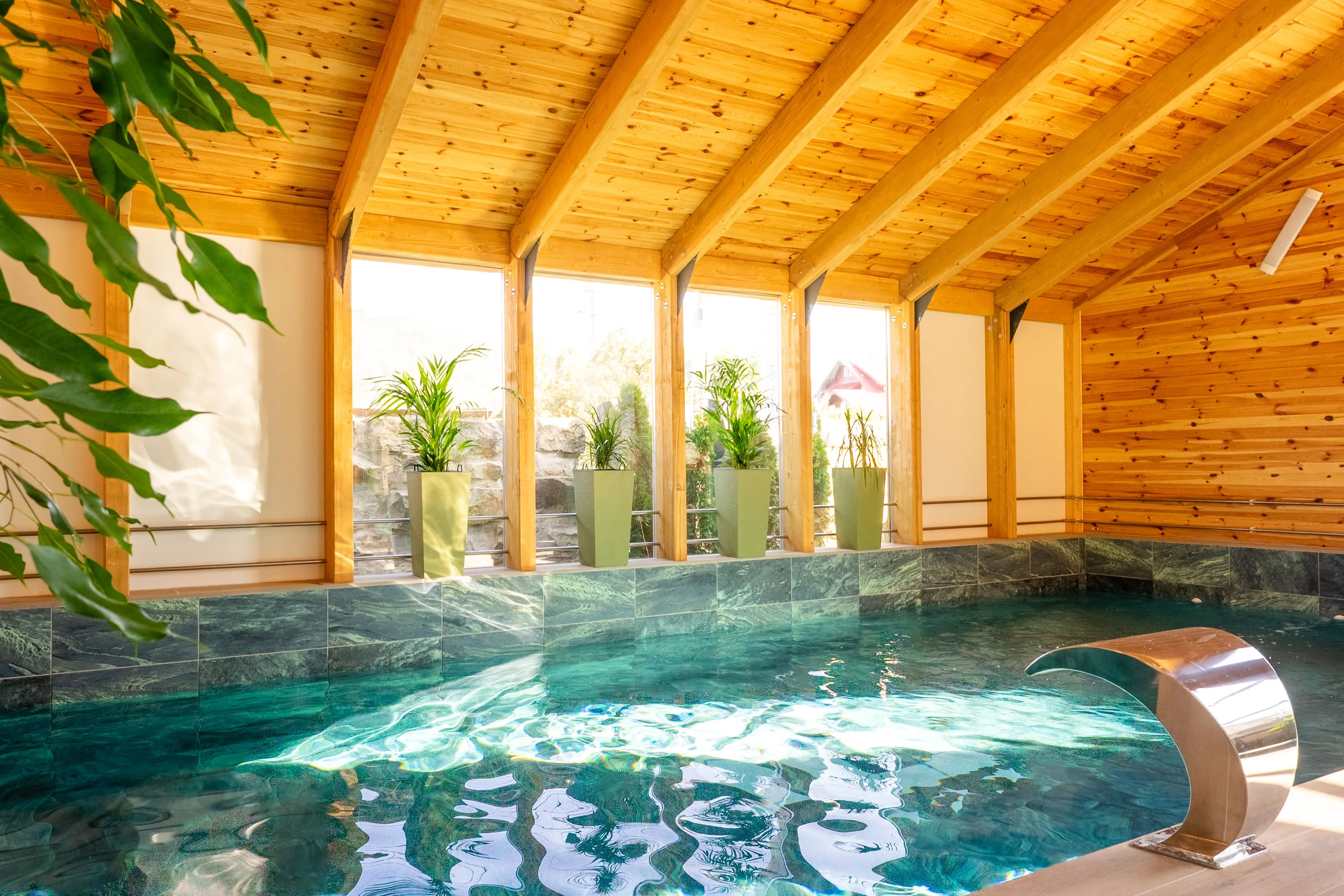 piscina din hotel