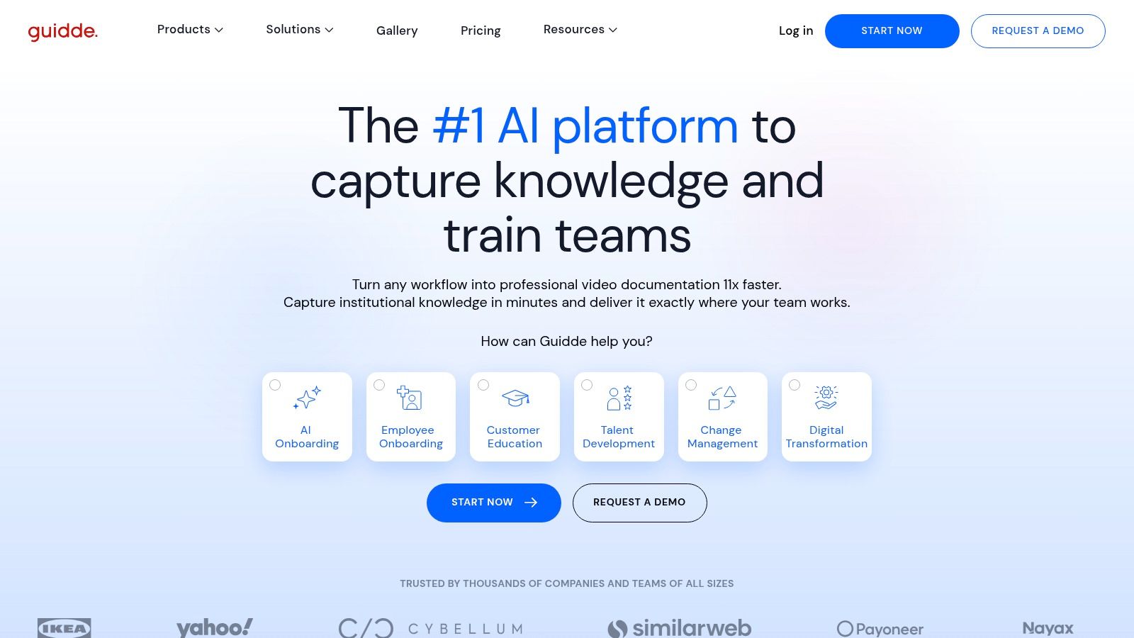 Guidde AI-powered video creation interface showing branding and voiceover options.
