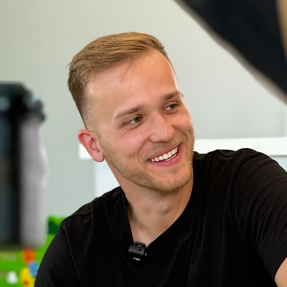 John Carter Avatar - Designflow X - Webflow Template | BRIX Templates