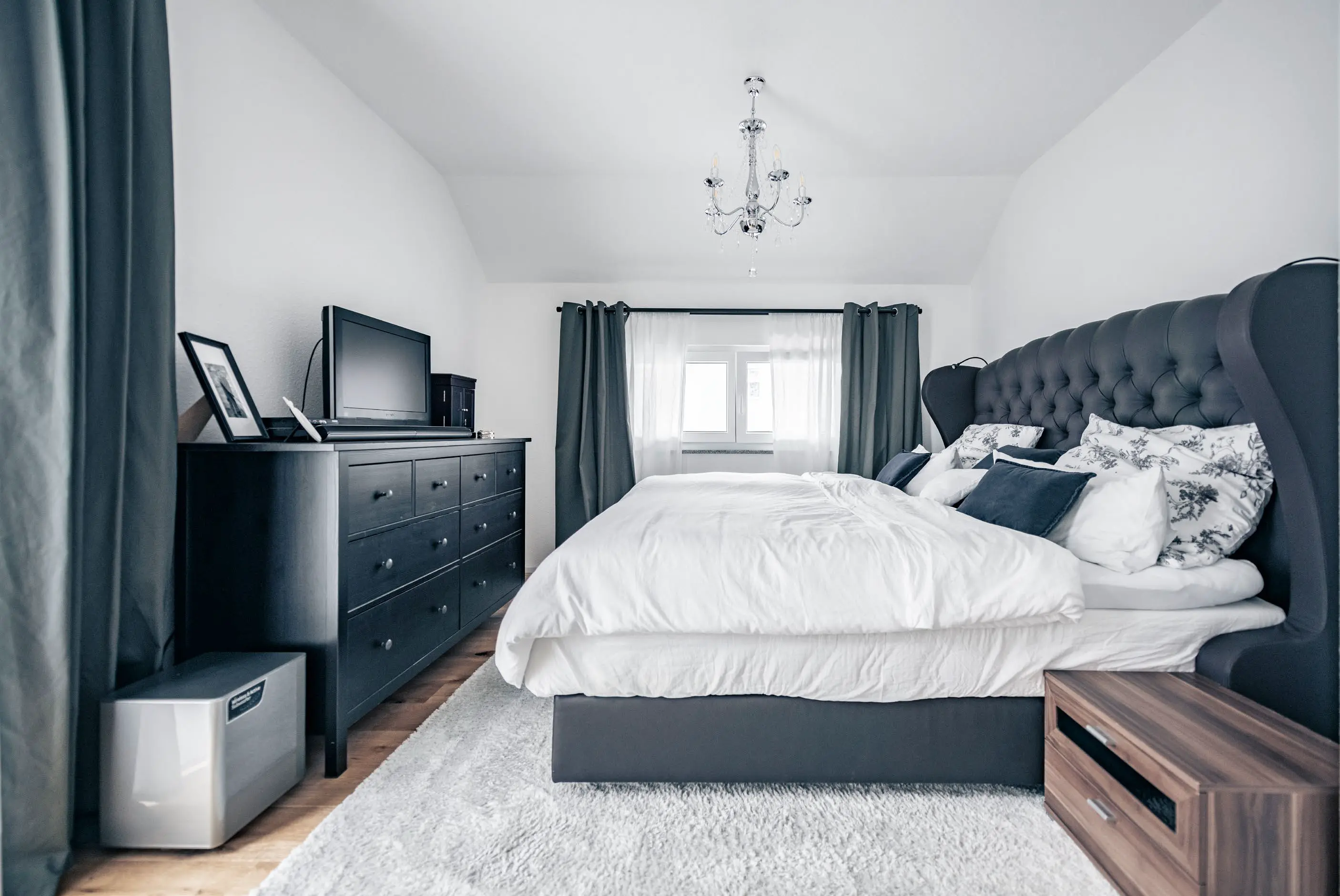 Schlafzimmer im Einfamilienhaus der Familie Martin-Hähnke, gebaut von Hauser Massivbau 