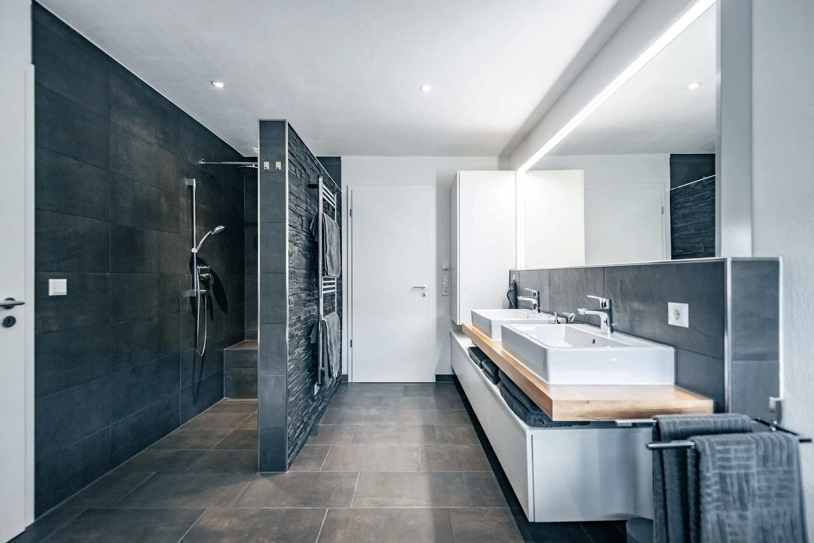 Offene Küche im Einfamilienhaus der Familie Martin-Hähnke, gebaut von Hauser Massivbau 