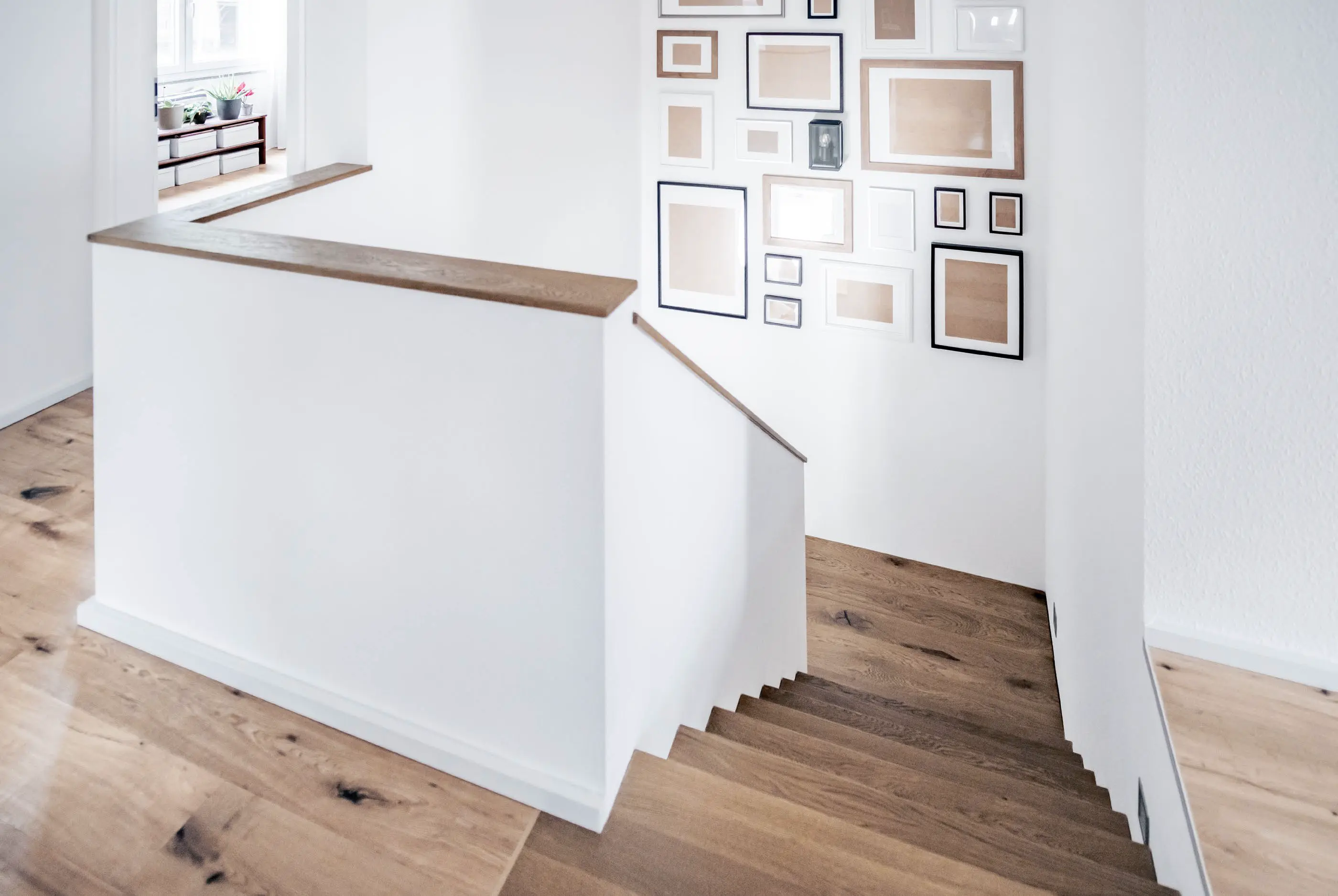 Treppenhaus im Einfamilienhaus der Familie Martin-Hähnke, gebaut von Hauser Massivbau 