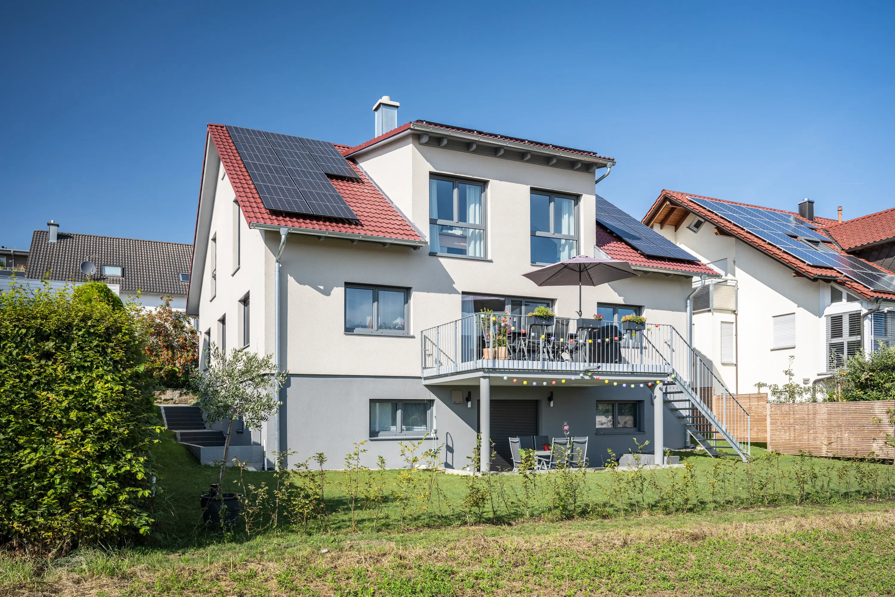 Aussenansicht im Einfamilienhaus der Familie Hablitzel, gebaut von Hauser Massivbau