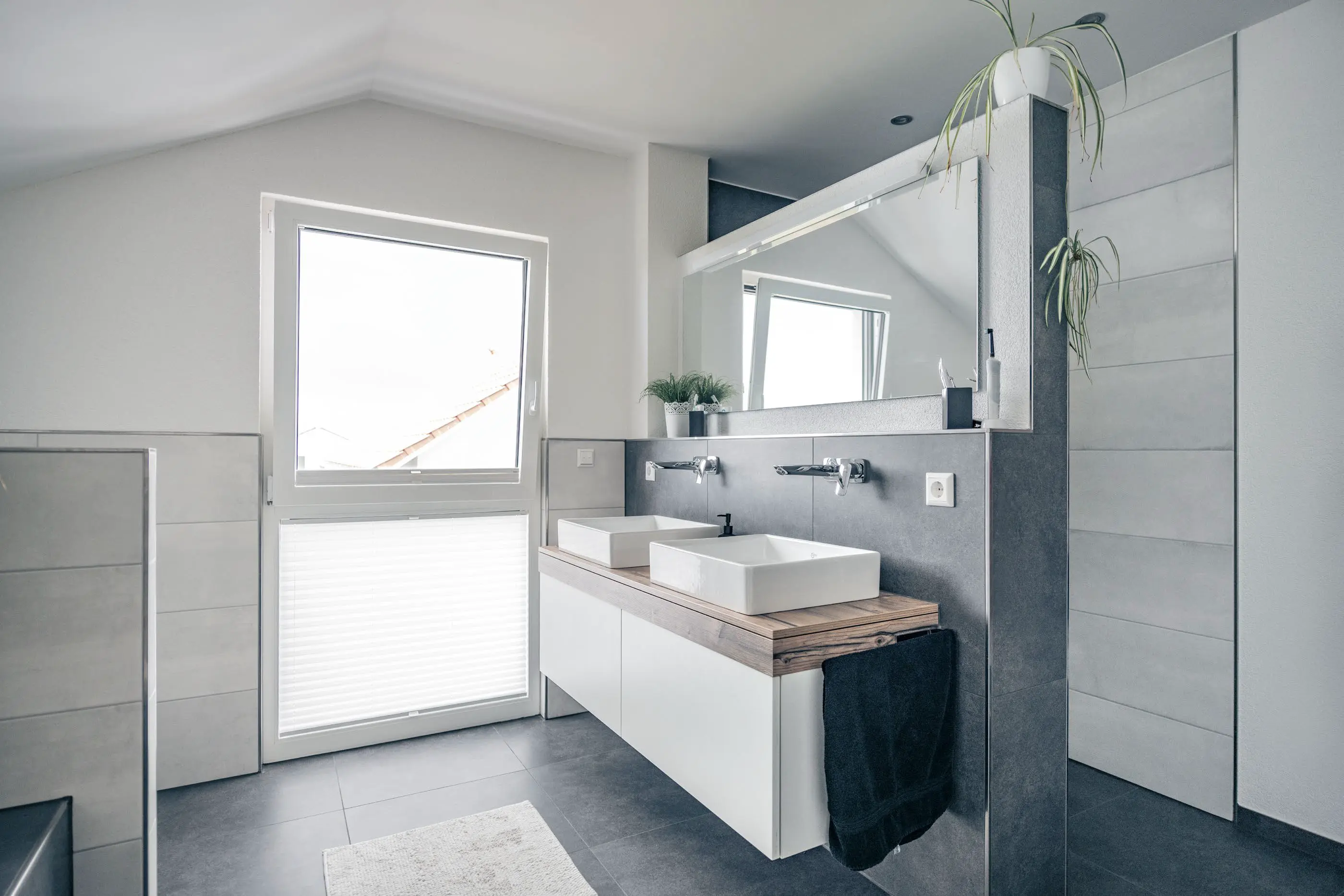 Badezimmer im Einfamilienhaus der Familie Lehner-Fischer in Tuttlingen, gebaut von Hauser Massivbau