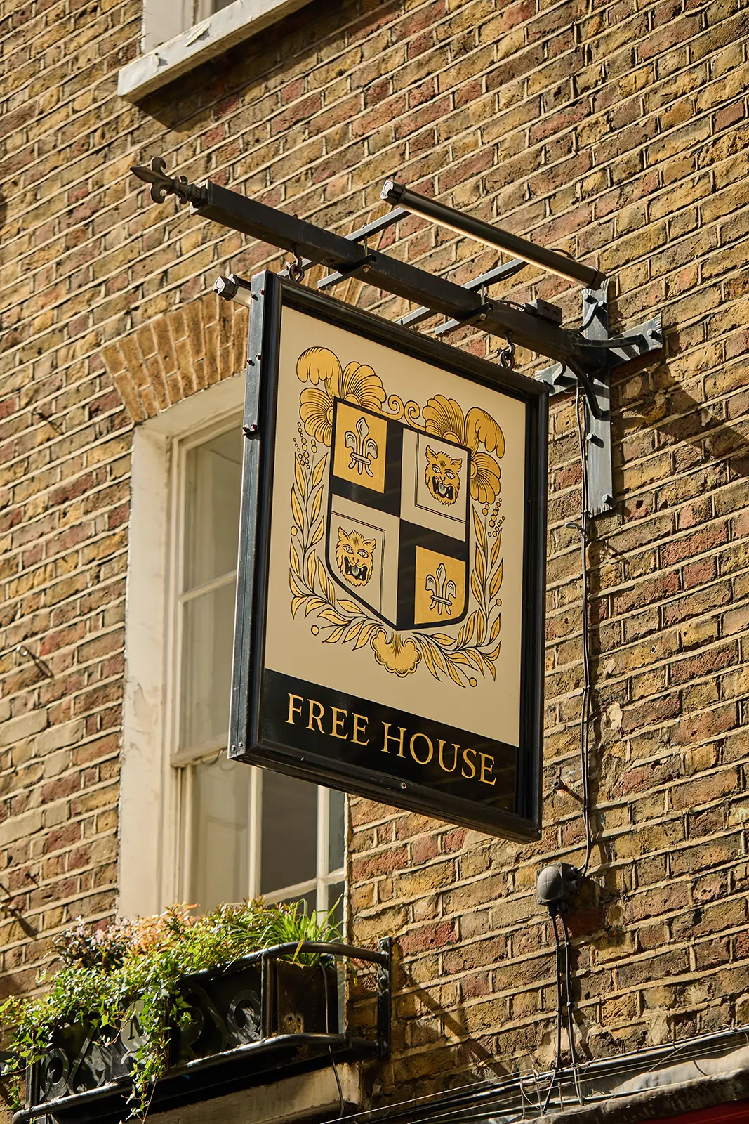 sign at front of pub