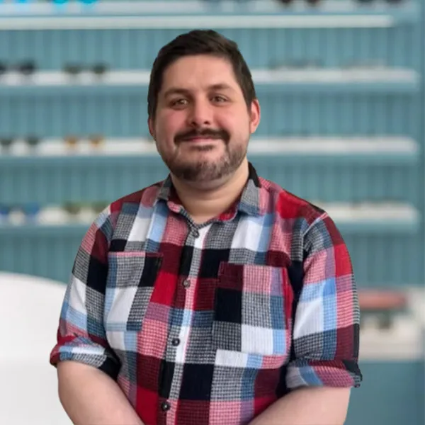 Jason Opticial Assistant