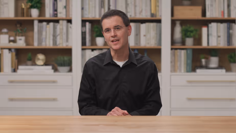 Guy Yalif films a course from the Webflow studio.