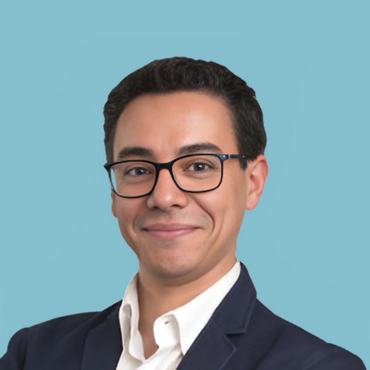 Photo de profile de Abdel, professionnel de santé témoignant de l'impact positif de Monka sur tous les aidants de France