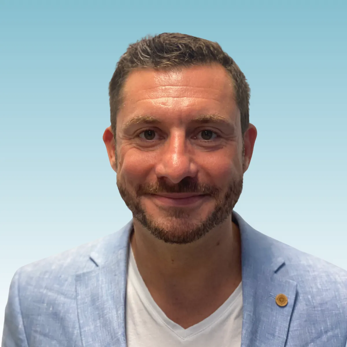 La photo de profile de Pr. Betrand Fougère conseiller scientifique de Monka 