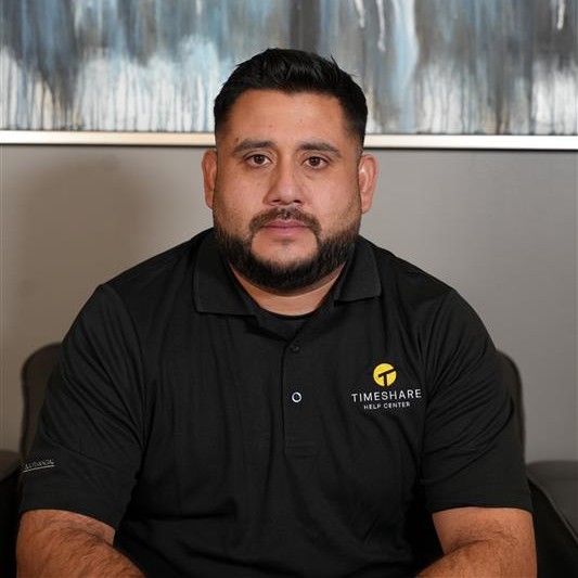 Victor Alvarado head shot