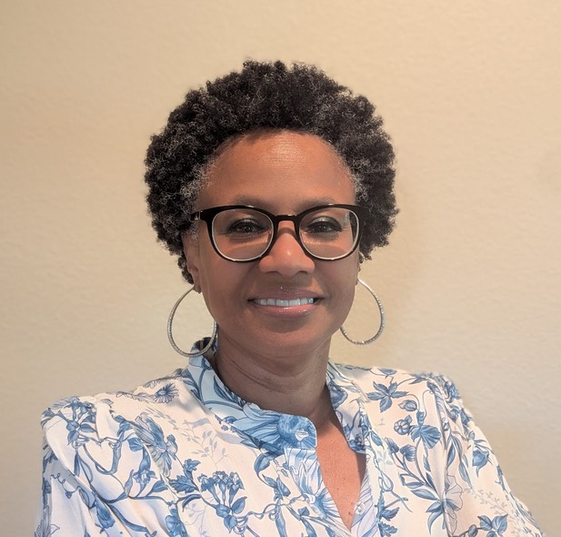 Headshot of Deidre Smith