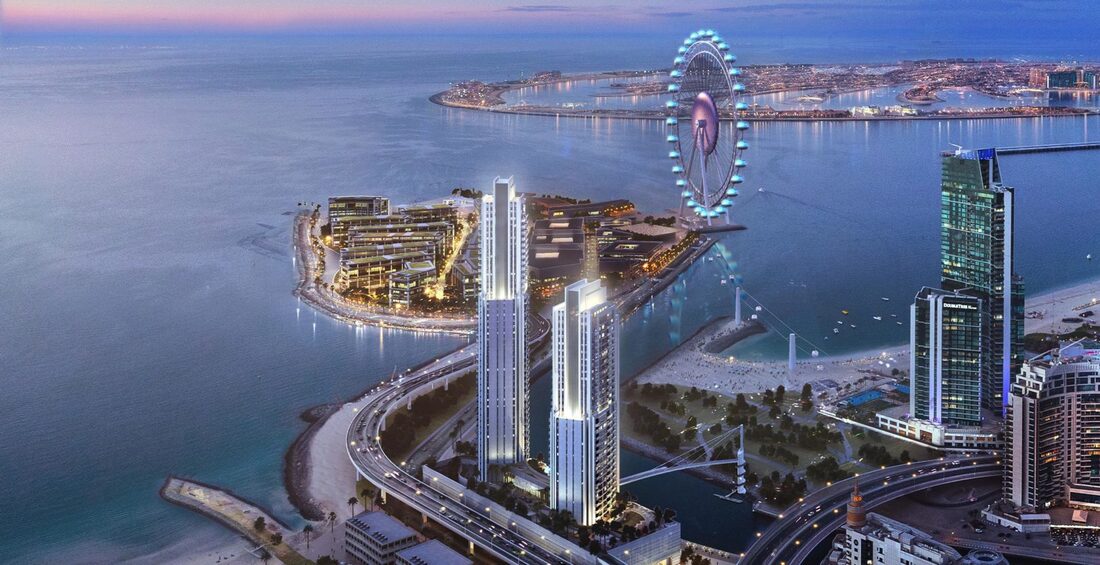 Dubai Marina Skyline mit luxuriösen Hochhäusern, Yachthafen und Meerblick bei Sonnenuntergang