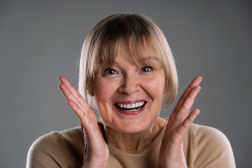 Implant-Supported Dentures vs. Traditional Dentures: Which Option Is Best for You?