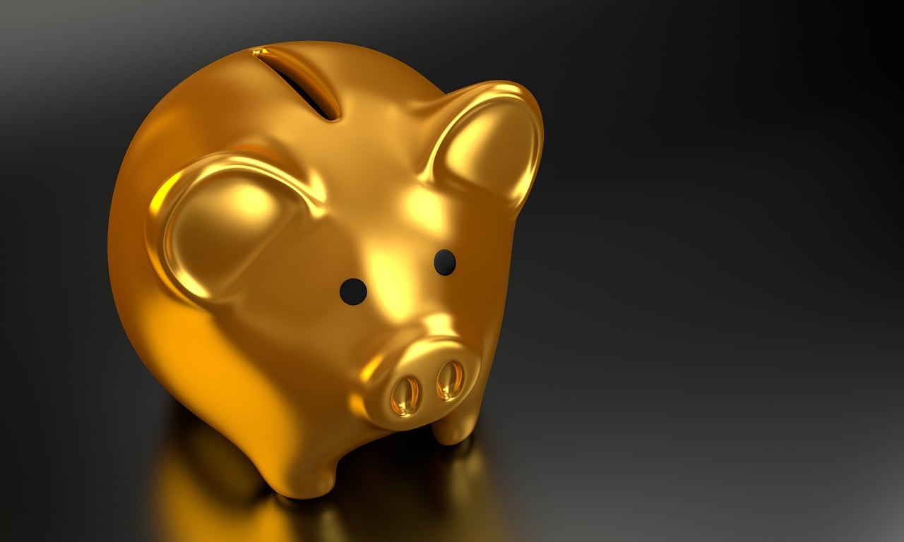 An image of a golden piggy bank