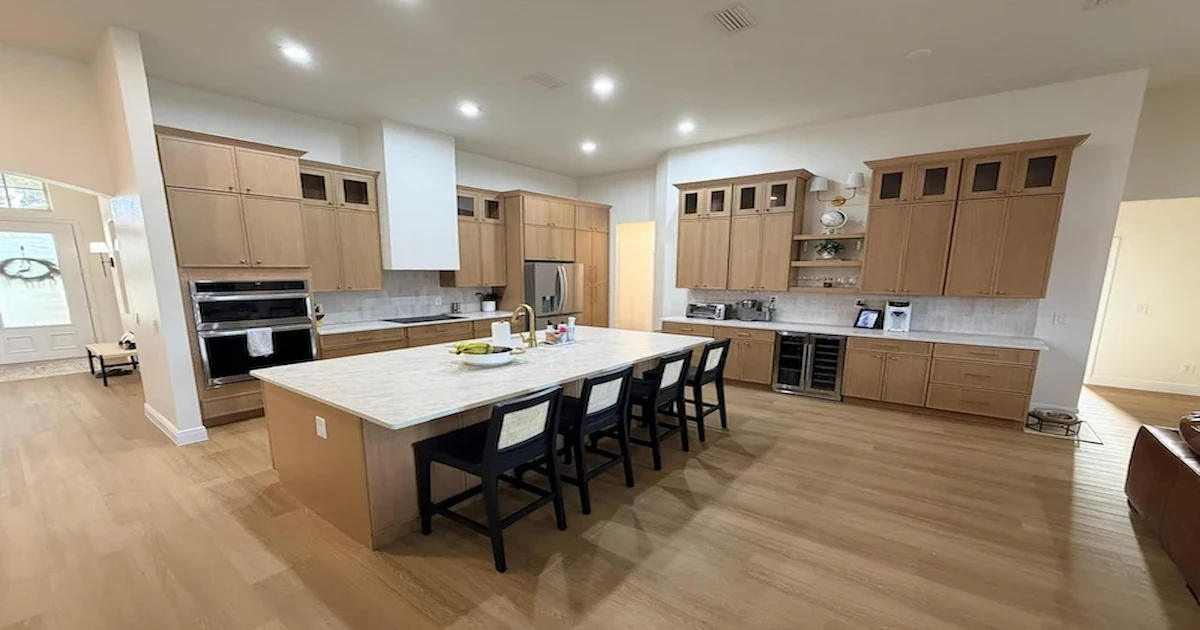 Kitchen before and after remodel in Orlando, FL