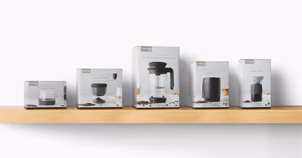 Chef'n Coffee House retail packaging featuring wrap-around lifestyle photography.