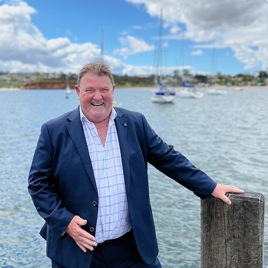 Image of Neil McLean on the Mornington Pier