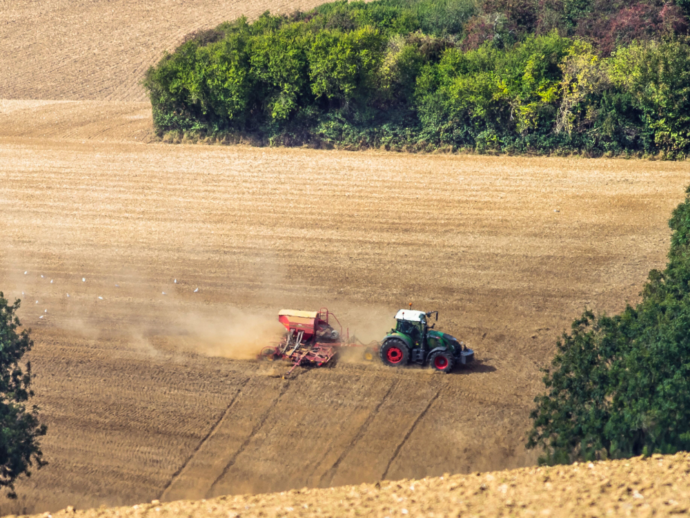 Traktor auf Land