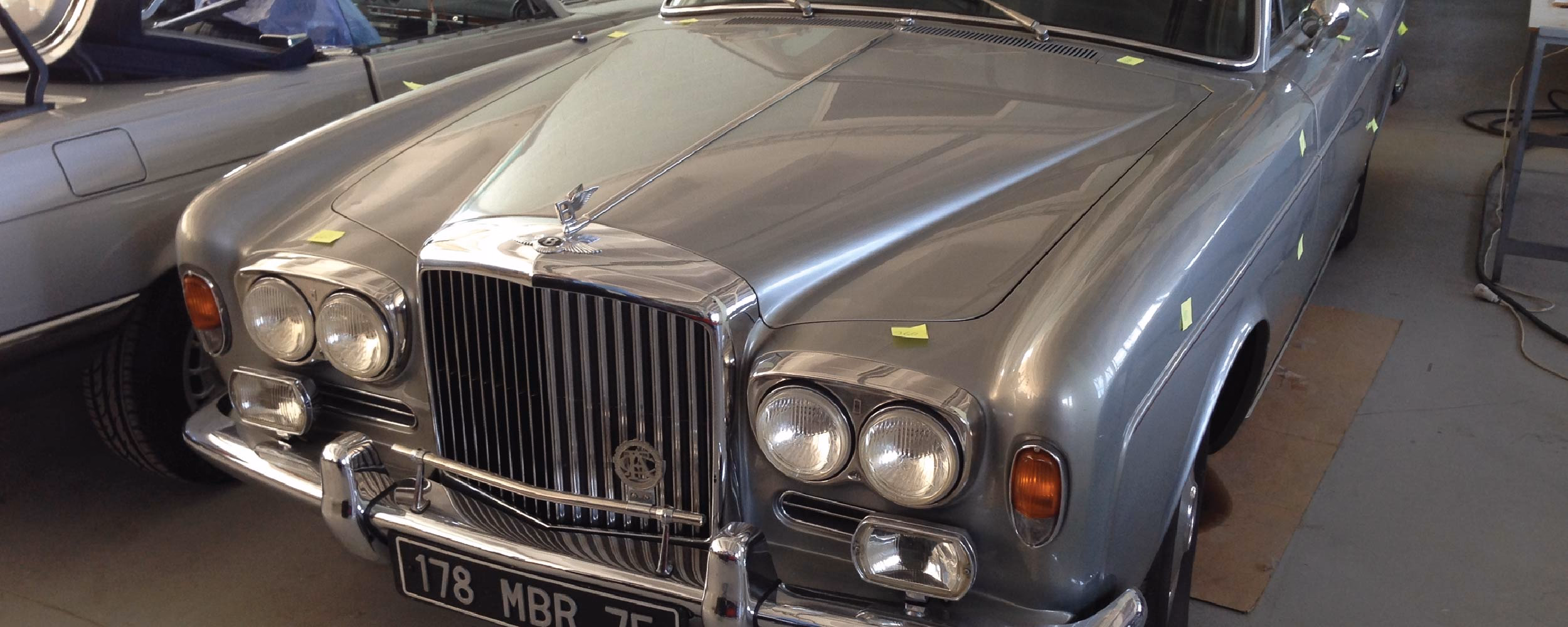 Bentley Corniche