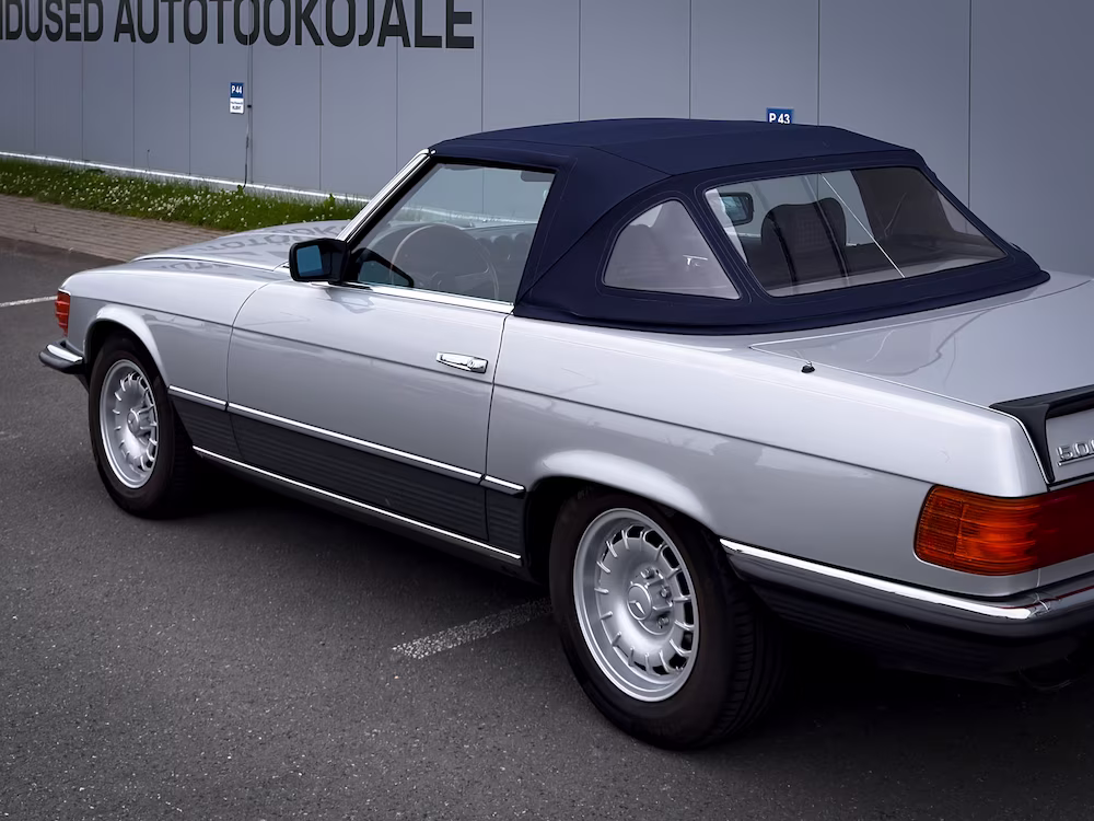 Mercedes-Benz 500SL