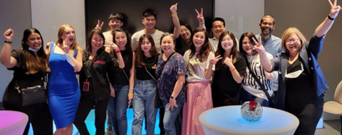 Laura-and-Singapore-Team.png?s